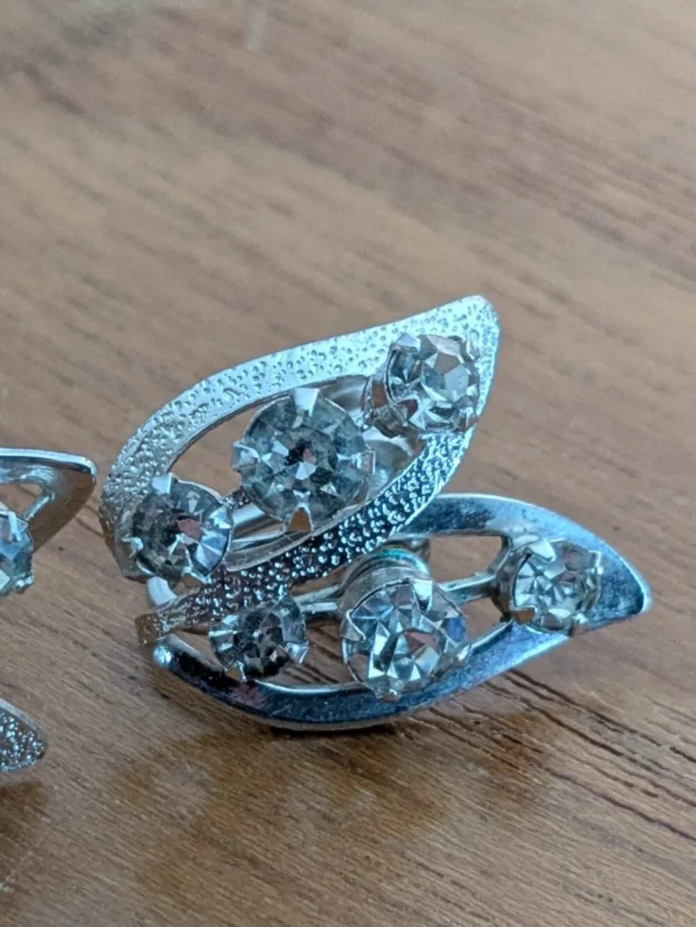 Vintage Silver Tone Leaf Screw Back Earrings Marquise Clear Rhinestone Cluster